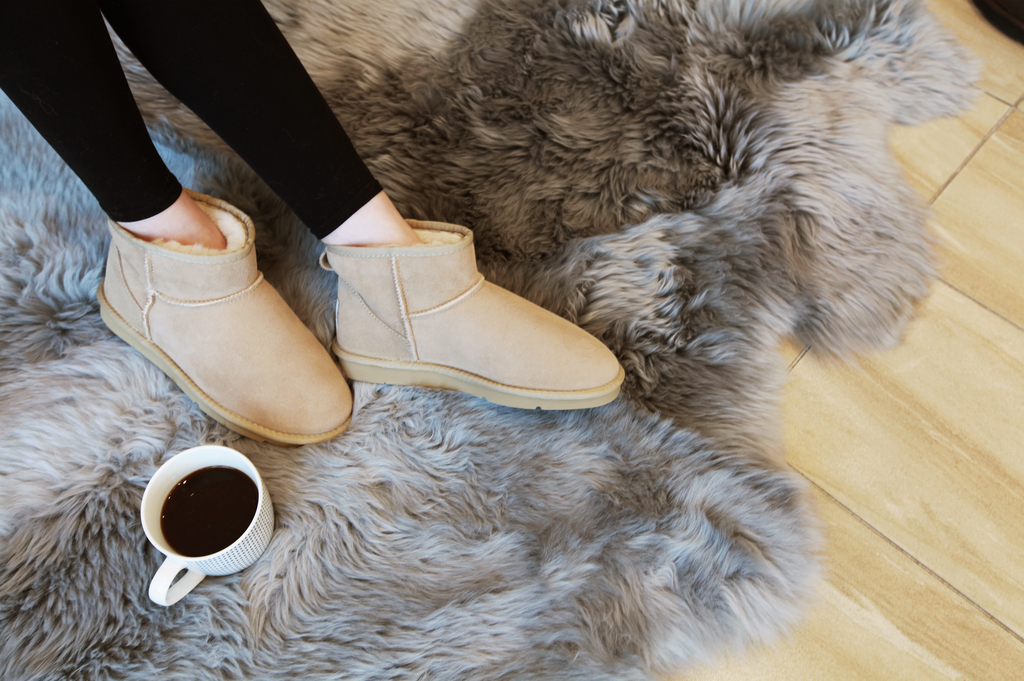 Sand mini ugg deals boots