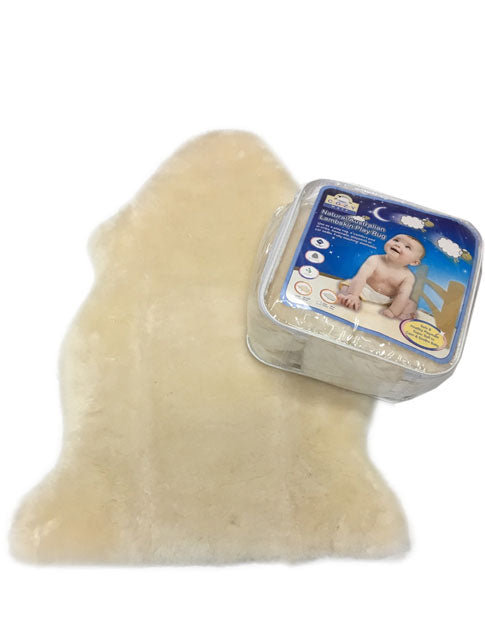 赤ちゃん羊皮敷物－象牙